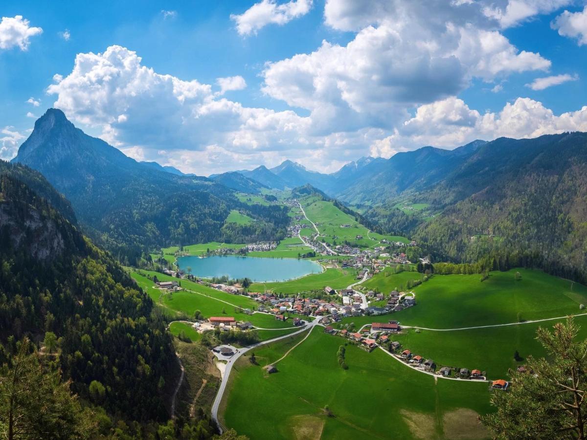 Alpenlodge, Ferienwohnung 5 Тирзее Екстериор снимка