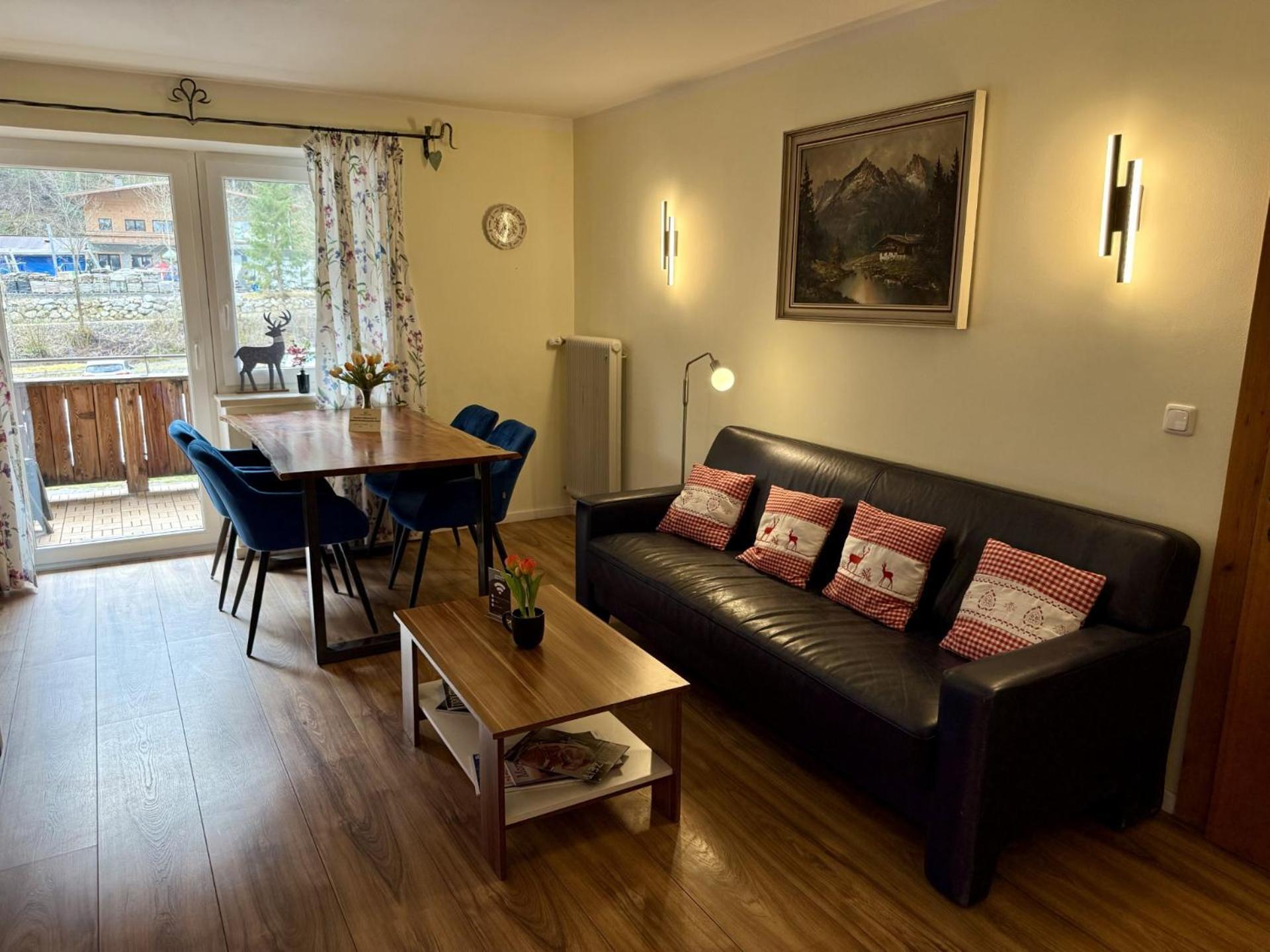 Alpenlodge, Ferienwohnung 5 Тирзее Екстериор снимка
